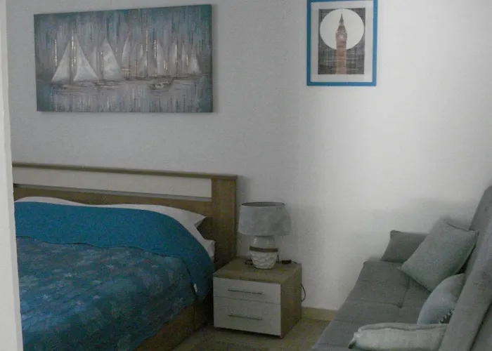 With Garden Appartement *