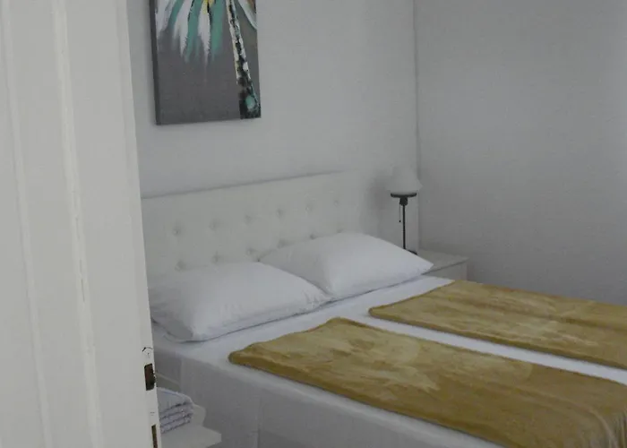 With Garden Appartement *