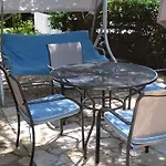 Appartement With Garden Kožino