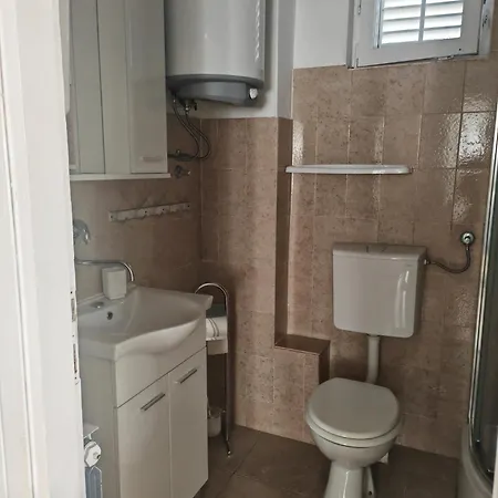 Apartament With Garden *