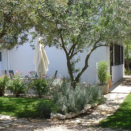 Nevena Apartments